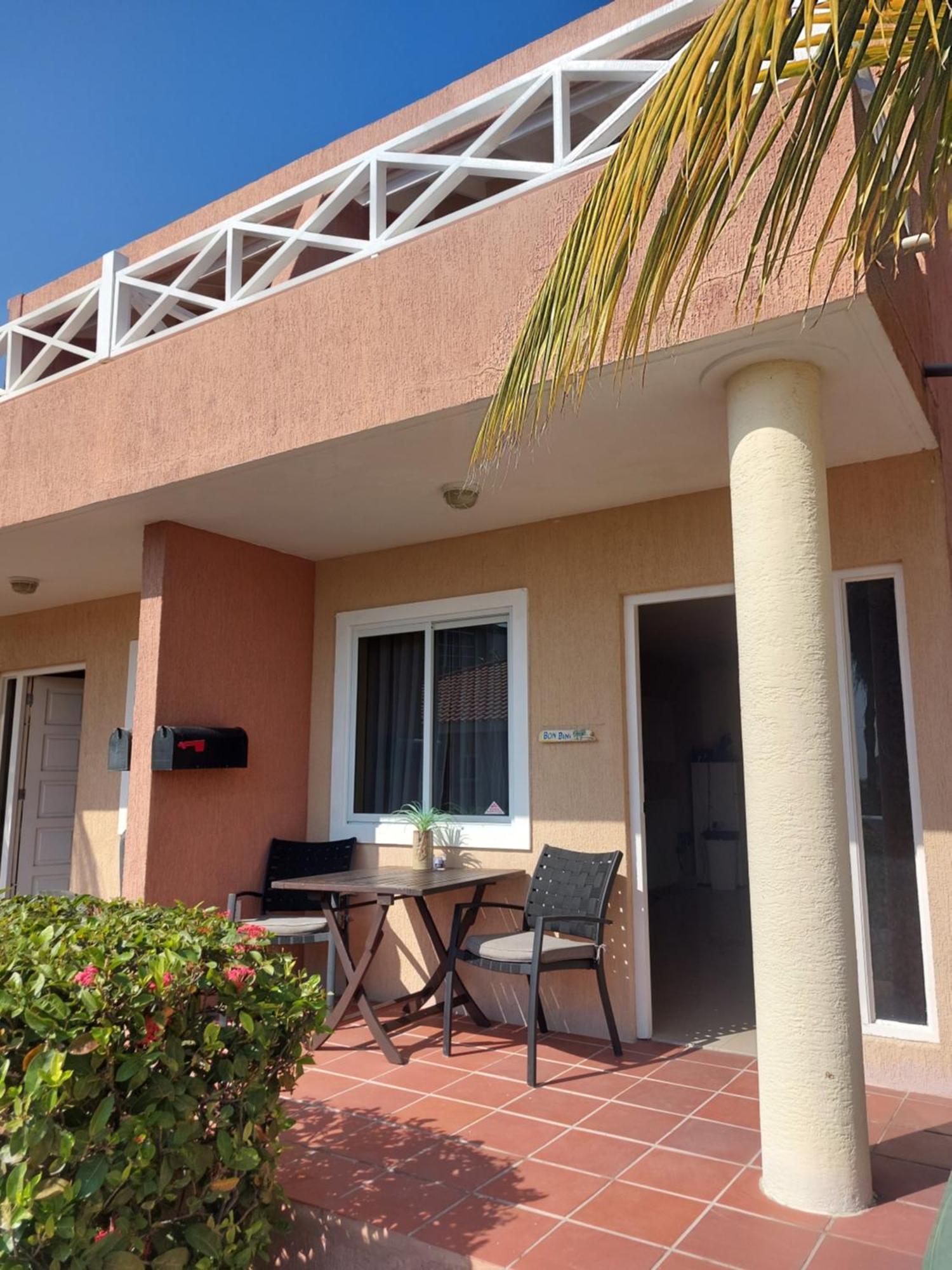 Caribbean Beach Resort Blenchi Curacao Willemstad Esterno foto